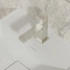 Steinberg 160 - Grifo De Lavabo, Níquel Cepillado 160 2500 BN -Baño Suministros Tienda 963cc31619a154c2ce442bb4